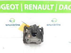 Usados Pinza de freno izquierda delante Renault Clio V (RJAB) 1.0 TCe 90 12V Precio € 50,00 Norma de margen ofrecido por Snuverink Autodemontage