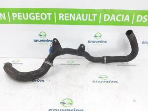 Usagé Tuyau radiateur Peugeot Boxer (U9) 2.2 HDi 100 Euro 4 Prix sur demande proposé par Snuverink Autodemontage
