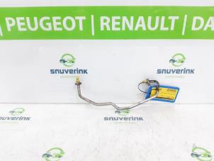 Usagé Tuyau clim Peugeot 206 (2A/C/H/J/S) 1.4 XR,XS,XT,Gentry Prix € 30,00 Règlement à la marge proposé par Snuverink Autodemontage