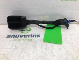 Used Front seatbelt buckle, left Opel Astra L (F3/FB/FM/FP) 1.2 Turbo 110 12V Price € 50,00 Margin scheme offered by Snuverink Autodemontage