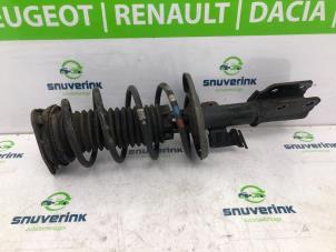 Used Front shock absorber rod, right Peugeot 308 SW (L4/L9/LC/LJ/LR) 1.6 BlueHDi 120 Price € 60,50 Inclusive VAT offered by Snuverink Autodemontage