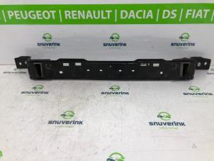 Used Radiator bar Peugeot 308 SW (L4/L9/LC/LJ/LR) 1.6 BlueHDi 120 Price € 48,40 Inclusive VAT offered by Snuverink Autodemontage