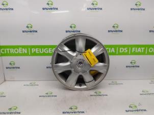 Used Wheel Renault Laguna III Estate (KT) 1.5 dCi 110 FAP Price € 100,00 Margin scheme offered by Snuverink Autodemontage