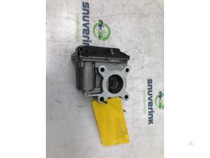 Używane Przepustnica Renault Captur (2R) 0.9 Energy TCE 12V Cena € 29,99 Procedura marży oferowane przez Snuverink Autodemontage