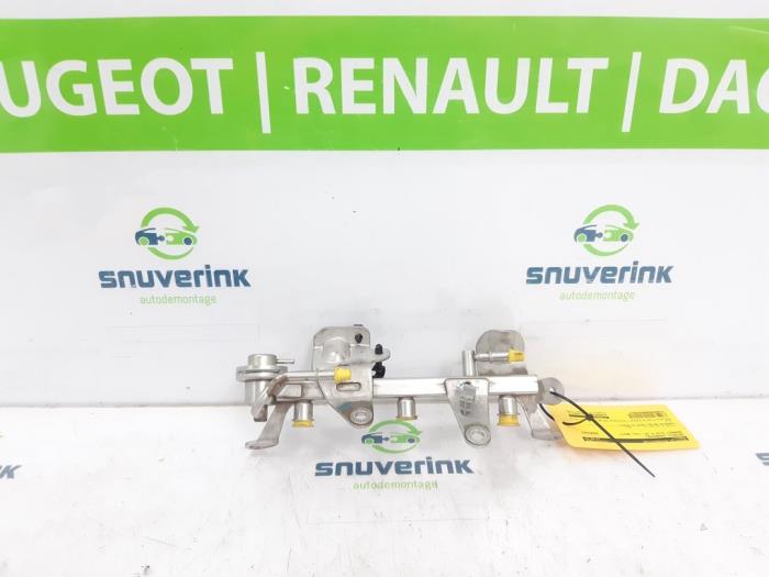 Usagé Système d'injection Renault Clio IV Estate/Grandtour (7R) 0.9 Energy TCE 90 12V Prix € 25,00 Règlement à la marge proposé par Snuverink Autodemontage
