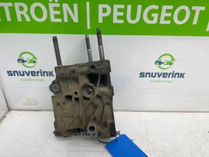 Gebrauchte Wasserpumpe Peugeot 206+ (2L/M) 1.4 XS Preis € 90,00 Margenregelung angeboten von Snuverink Autodemontage