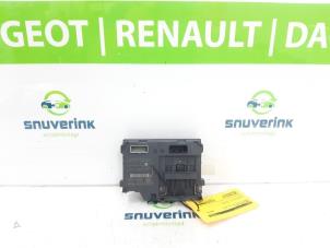 Used Card reader (lock) Renault Clio IV Estate/Grandtour (7R) 0.9 Energy TCE 90 12V Price € 50,00 Margin scheme offered by Snuverink Autodemontage