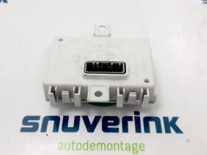 Used Navigation module Renault Clio IV Estate/Grandtour (7R) 0.9 Energy TCE 90 12V Price € 40,00 Margin scheme offered by Snuverink Autodemontage