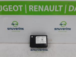 Used Navigation module Renault Clio IV Estate/Grandtour (7R) 0.9 Energy TCE 90 12V Price € 80,00 Margin scheme offered by Snuverink Autodemontage