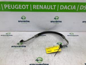 Usagé Tuyau clim Renault Clio II (BB/CB) 1.4 16V Prix € 30,00 Règlement à la marge proposé par Snuverink Autodemontage