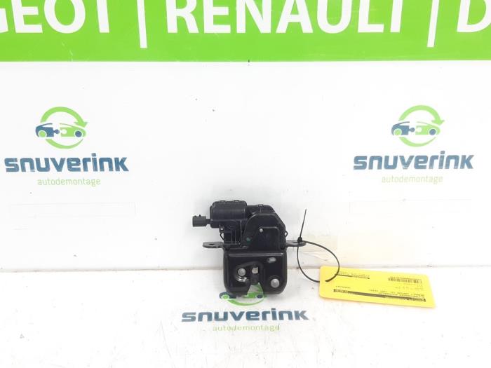 Mécanique de verrouillage hayon d'un Renault Captur (2R) 0.9 Energy TCE 12V 2016