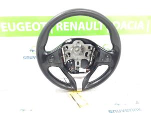 Usagé Volant Renault Captur (2R) 0.9 Energy TCE 12V Prix € 50,00 Règlement à la marge proposé par Snuverink Autodemontage