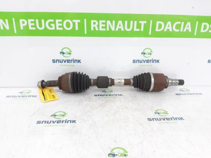 Arbre de transmission avant gauche d'un Renault Megane IV Estate (RFBK) 1.3 TCE 160 16V 2021