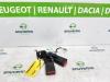 Renault Megane IV Estate (RFBK) 1.3 TCE 160 16V Wtyk pasa bezpieczenstwa lewy tyl