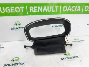 Used Dashboard part Renault Megane IV Estate (RFBK) 1.3 TCE 160 16V Price on request offered by Snuverink Autodemontage