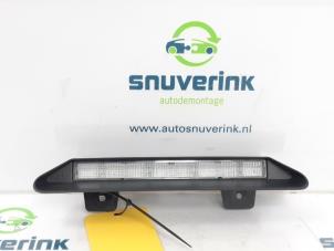 Used Third brake light Renault Twingo III (AH) 1.0 SCe 70 12V Price € 30,00 Margin scheme offered by Snuverink Autodemontage