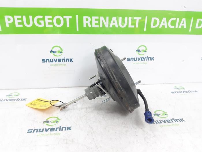 Usagé Servo frein Renault Twingo III (AH) 1.0 SCe 70 12V Prix € 89,99 Règlement à la marge proposé par Snuverink Autodemontage