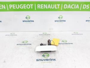 Gebrauchte Türgriff 4-türig rechts vorne Renault Twingo III (AH) 1.0 SCe 70 12V Preis auf Anfrage angeboten von Snuverink Autodemontage