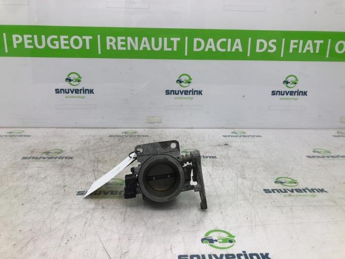 Usagé Boîtier accélérateur Dacia Logan MCV I (KS) 1.6 16V Prix € 67,50 Règlement à la marge proposé par Snuverink Autodemontage