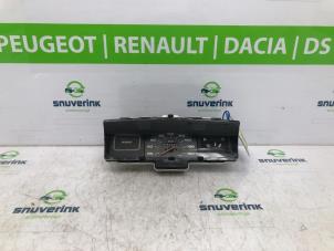 Used Instrument panel Peugeot 205 Price on request offered by Snuverink Autodemontage