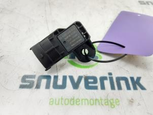 Used Mapping sensor (intake manifold) Fiat 500C (312) 1.2 69 Price on request offered by Snuverink Autodemontage