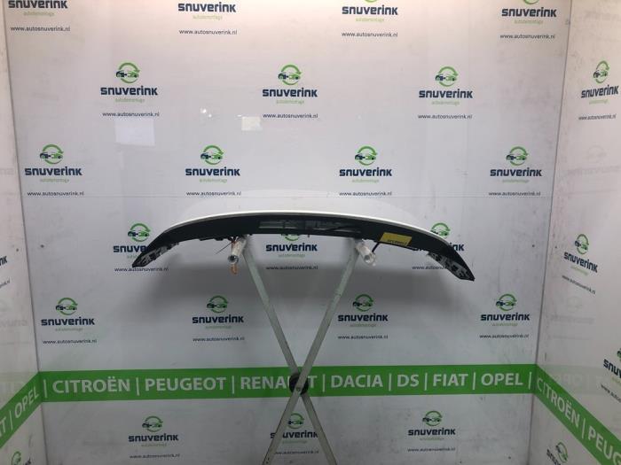 Używane Spojler Citroen C4 Cactus (0B/0P) 1.6 Blue Hdi 100 Cena € 42,49 Procedura marży oferowane przez Snuverink Autodemontage