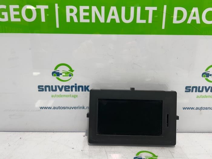 Usagé Affichage intérieur Renault Scénic III (JZ) 1.5 dCi 110 Prix € 95,00 Règlement à la marge proposé par Snuverink Autodemontage