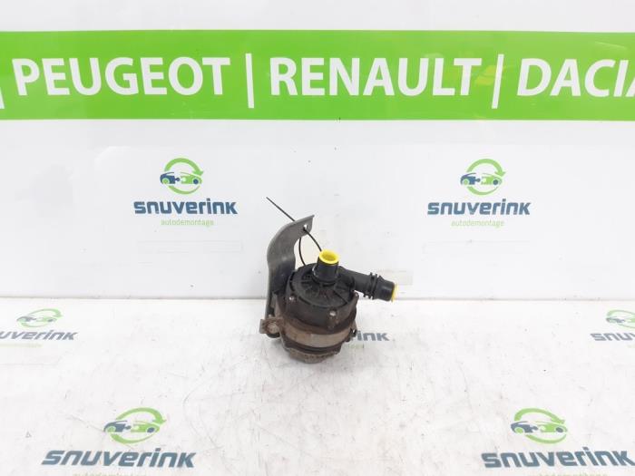 Usagé Pompe à eau Fiat Ducato (250) 2.2 D 140 Multijet 3 Prix € 77,14 Prix TTC proposé par Snuverink Autodemontage