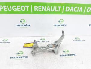 Usados Soporte (varios) Fiat Ducato (250) 2.2 D 140 Multijet 3 Precio € 30,25 IVA incluido ofrecido por Snuverink Autodemontage