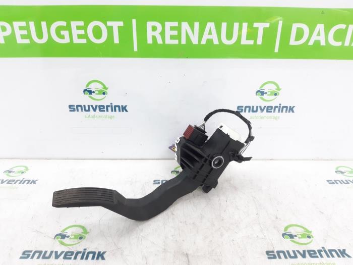 Accelerator pedal Fiat Ducato 2.3 D 140 Multijet AdBlue 1384162080