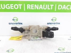 Used Steering column stalk Renault Megane III Coupe (DZ) 1.4 16V TCe 130 Price € 60,00 Margin scheme offered by Snuverink Autodemontage