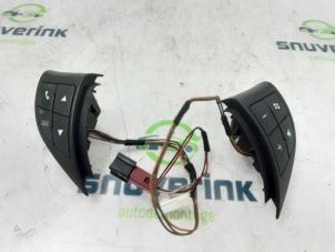Used Steering wheel mounted radio control Fiat Doblo Cargo (263) 1.3 D Multijet Price on request offered by Snuverink Autodemontage