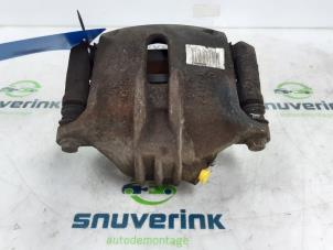 Used Front brake calliper, right Citroen C4 Berline (LC) 1.6 16V Price € 25,00 Margin scheme offered by Snuverink Autodemontage