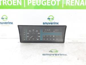Used Instrument panel Peugeot J5 (280P) 2.5 D Price on request offered by Snuverink Autodemontage