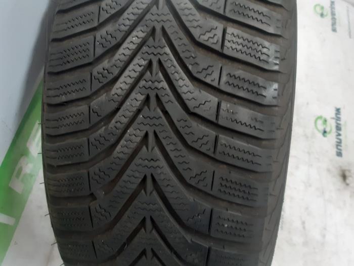 Winter tyre with tyre size 205/50/16 - WINTER VREDESTEIN