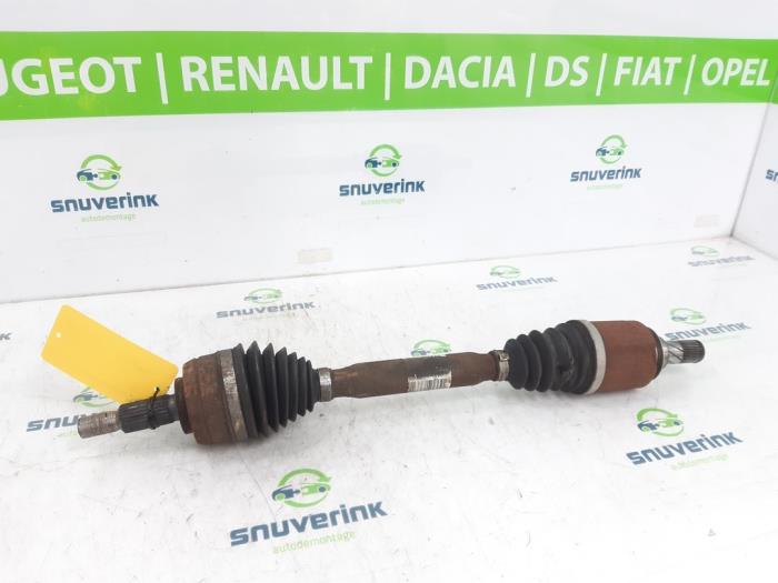 Front drive shaft, left from a Renault Captur (2R) 1.2 TCE 16V EDC 2016