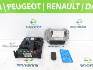 Używane Komputer sterowania silnika Peugeot 307 SW (3H) 1.6 16V Cena € 149,98 Procedura marży oferowane przez Snuverink Autodemontage