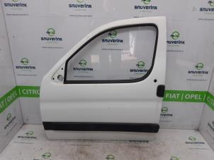 Used Door 2-door, left Peugeot Partner 2.0 HDi Price on request offered by Snuverink Autodemontage