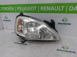 Used Headlight, right Opel Corsa C (F08/68) 1.2 16V Price € 50,00 Margin scheme offered by Snuverink Autodemontage