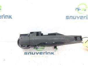 Used Sliding door handle, right Renault Kangoo Express (FW) 1.5 dCi 75 FAP Price on request offered by Snuverink Autodemontage