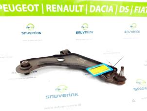 Used Front wishbone, right Peugeot 308 (L3/L8/LB/LH/LP) 1.2 12V e-THP PureTech 110 Price € 40,00 Margin scheme offered by Snuverink Autodemontage