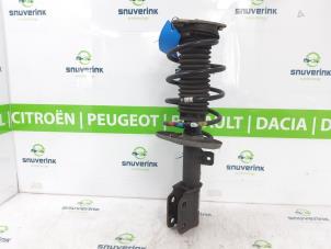 Used Front shock absorber rod, left Peugeot 308 (L3/L8/LB/LH/LP) 1.2 12V e-THP PureTech 110 Price € 75,00 Margin scheme offered by Snuverink Autodemontage