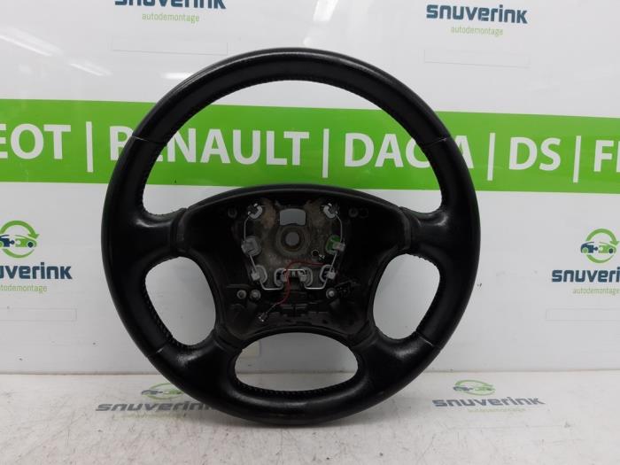 Gebrauchte Lenkrad Peugeot 407 SW (6E) 2.0 16V Preis € 57,35 Margenregelung angeboten von Snuverink Autodemontage