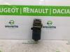 Fuel filter housing from a Renault Laguna I Grandtour (K56), 1995 / 2001 2.2D 12V, Combi/o, 4-dr, Diesel, 2.188cc, 63kW (86pk), FWD, G8T706; G8T790; G8T752; G8T794, 1995-09 / 2001-03, K56F; K562; S56F; S562 1996