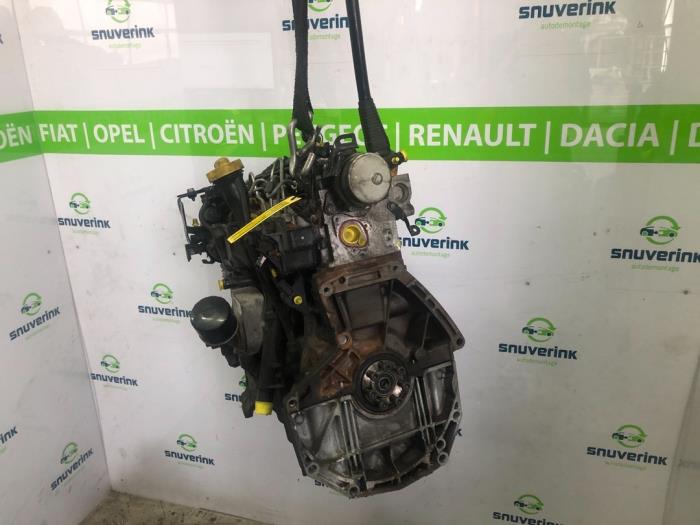 Motor van een Renault Scénic III (JZ) 1.5 dCi 110 2011