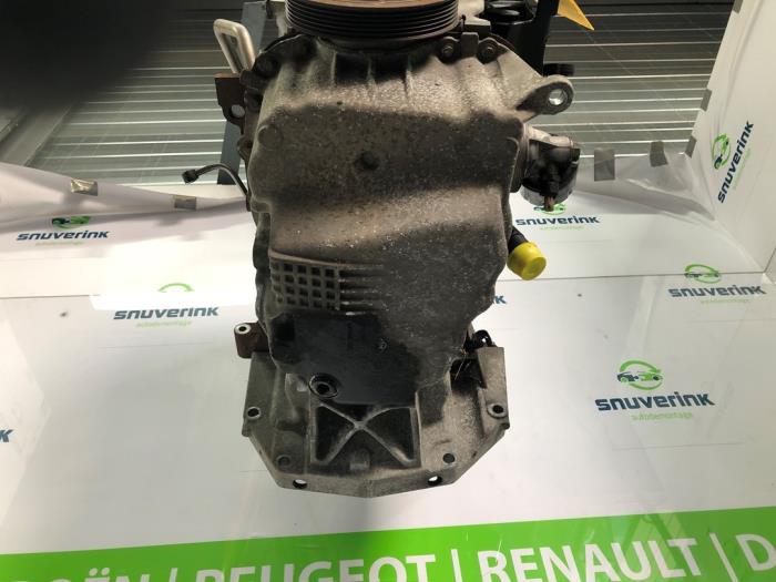 Motor van een Renault Megane III Grandtour (KZ) 1.5 dCi 110 2015