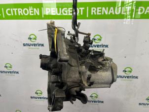 Używane Skrzynia biegów Citroen C4 Berline (LC) 1.4 16V Cena na żądanie oferowane przez Snuverink Autodemontage