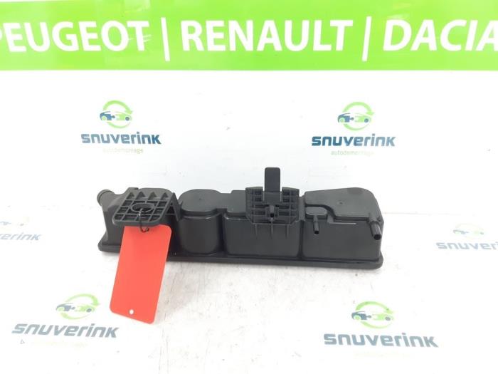 Begagnade Kolfilter Peugeot 2008 (UD/UK/UR/US/UX) 1.2 VTi 12V PureTech 100 Pris € 54,51 Inklusive moms erbjuds av Snuverink Autodemontage