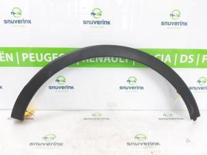 Used Flared wheel arch Renault Captur (2R) 0.9 Energy TCE 12V Price € 40,00 Margin scheme offered by Snuverink Autodemontage