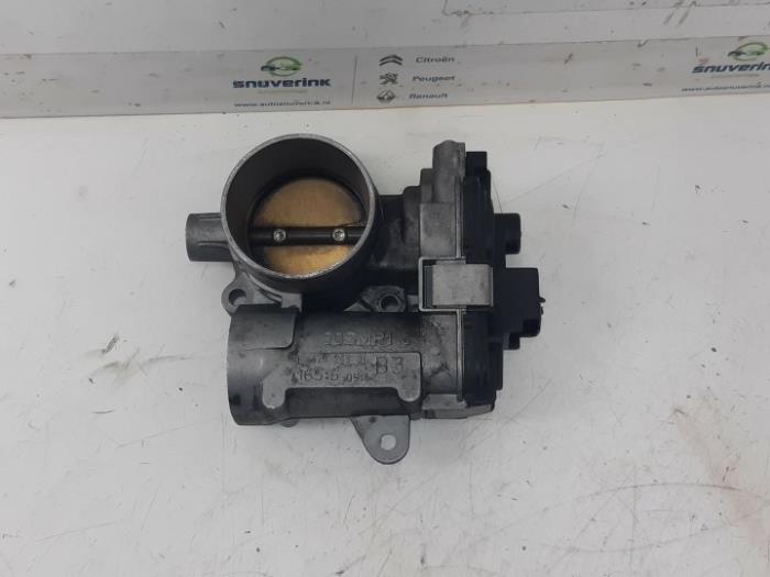 Gebrauchte Drosselklappengehäuse Citroen C4 Berline (LC) 1.4 16V Preis € 130,49 Margenregelung angeboten von Snuverink Autodemontage